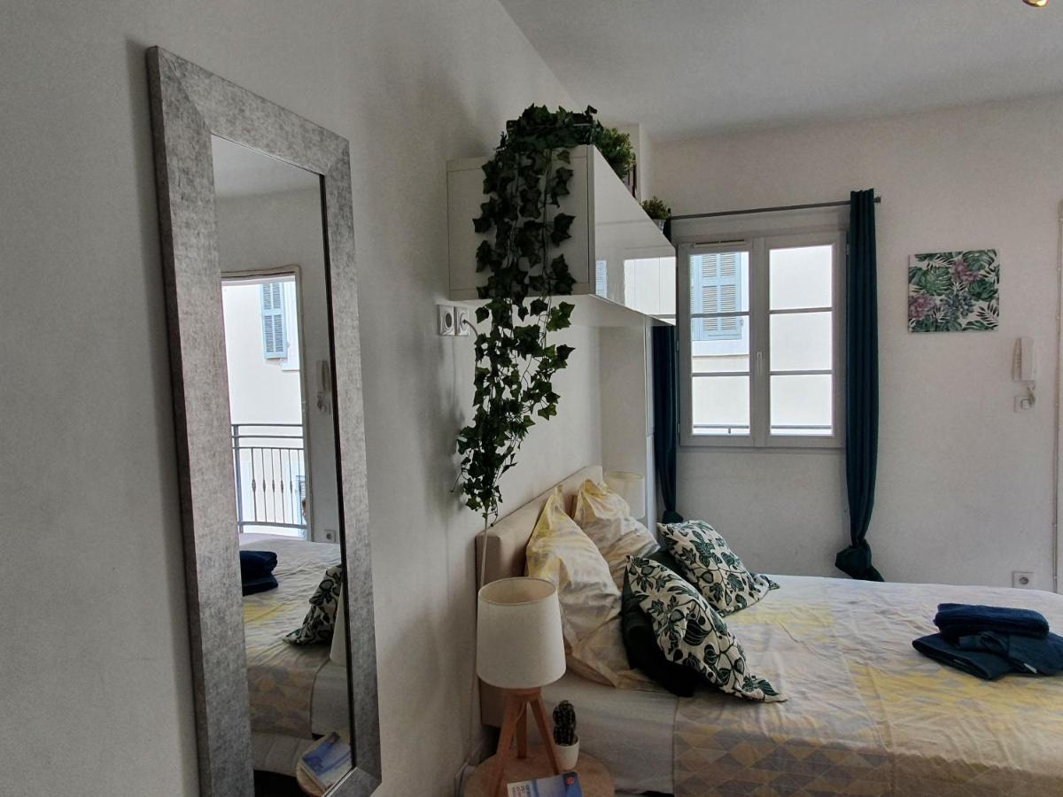Studio Charles De Gaulle - Vieux Port Marseilles Exterior foto